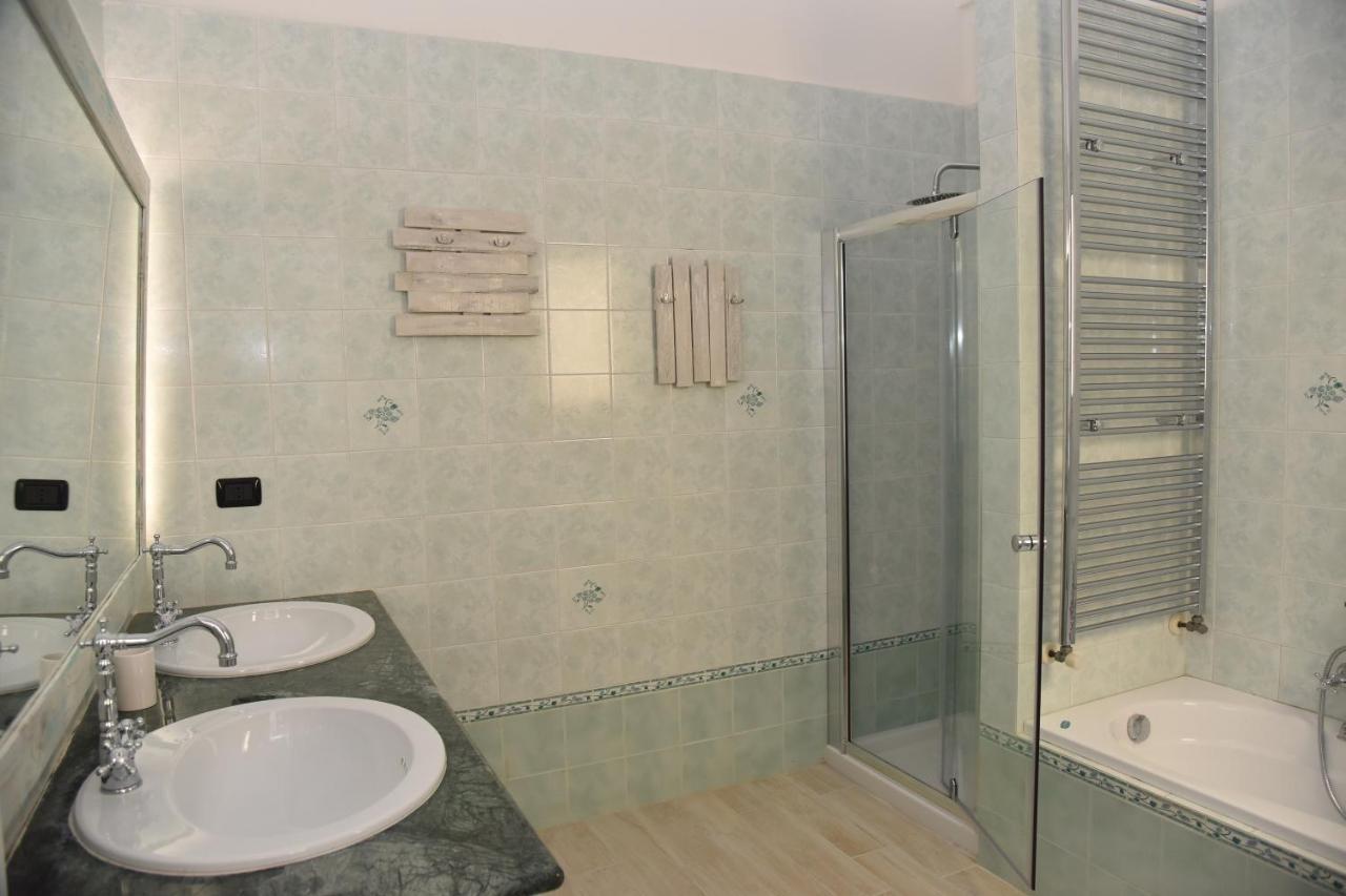 Bed and Breakfast Ai Raggi Di Sole Lecce Exterior foto