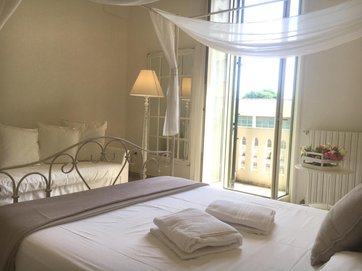 Bed and Breakfast Ai Raggi Di Sole Lecce Exterior foto