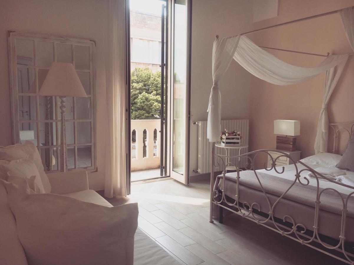 Bed and Breakfast Ai Raggi Di Sole Lecce Exterior foto
