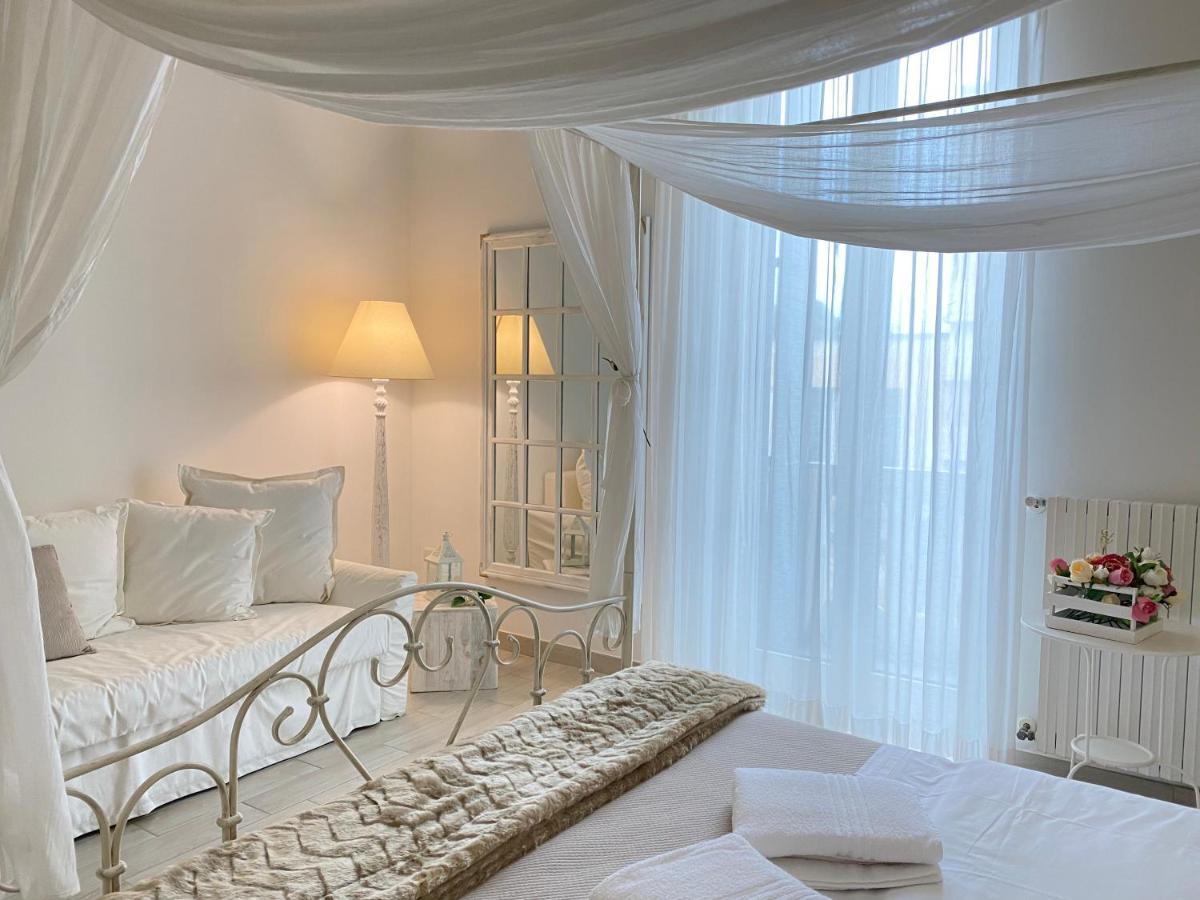 Bed and Breakfast Ai Raggi Di Sole Lecce Exterior foto