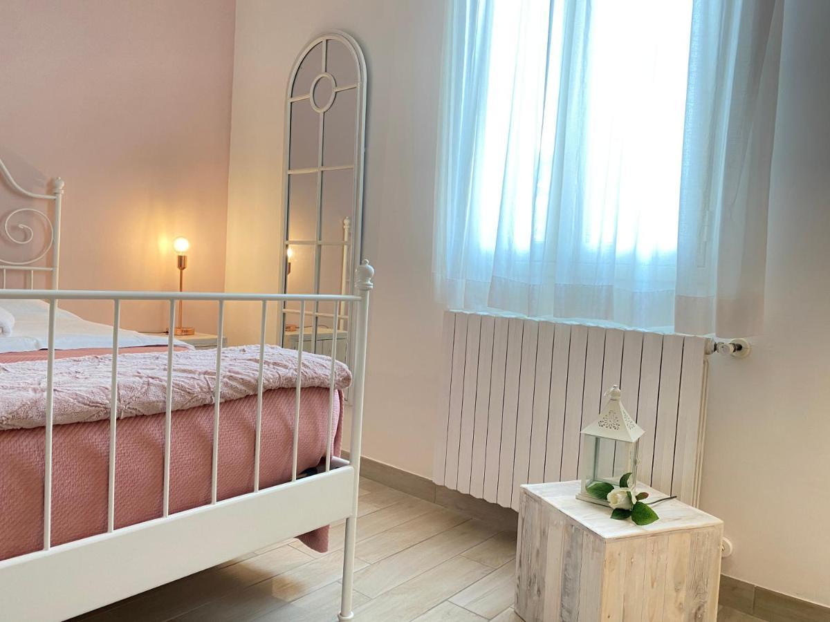 Bed and Breakfast Ai Raggi Di Sole Lecce Exterior foto