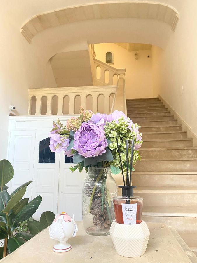 Bed and Breakfast Ai Raggi Di Sole Lecce Exterior foto